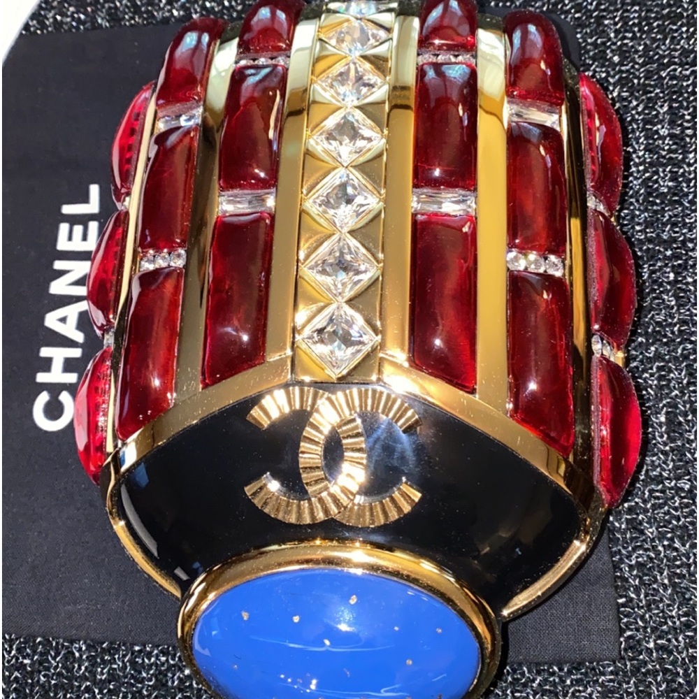 Chanel Scarab Minaudière. From the 2019 Pre-fall collection.